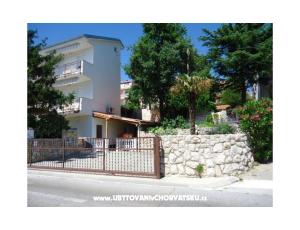 Appartements   Manja