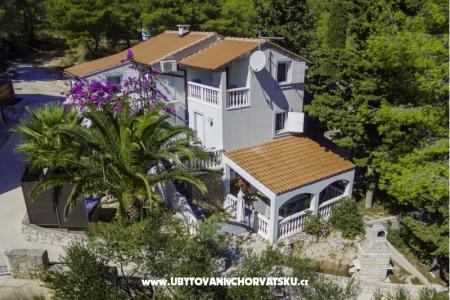 Villa Klara île Brac Croatie