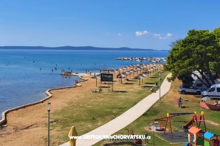 Appartement uz more i plažu Privlaka Croatie