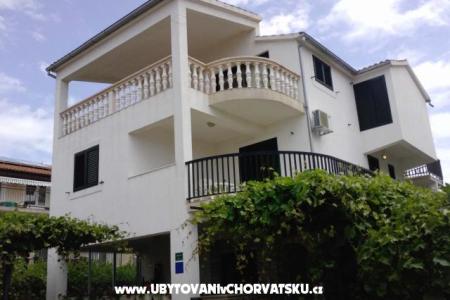Appartements Grulović Vodice Croatie